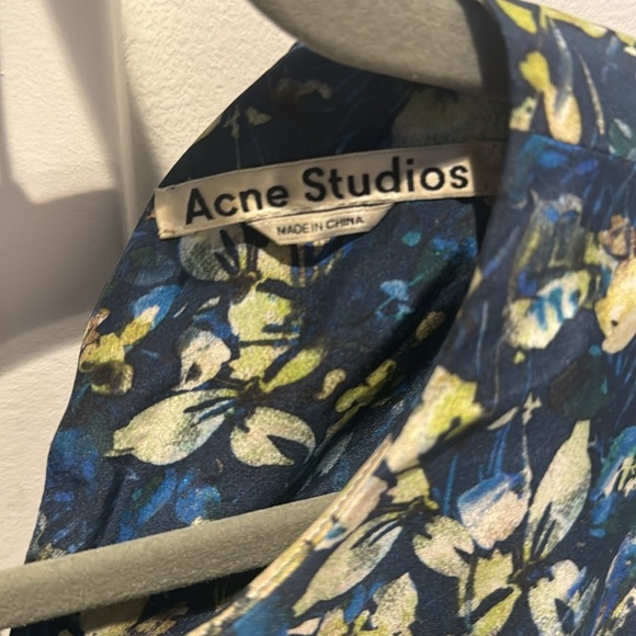 ACNE STUDIOS Silk Top Size 32/XS - Picture 2 of 3